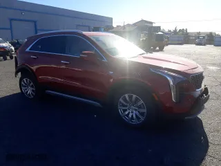 2023 Cadillac XT4 FWD Premium Luxury with VIN 1GYFZCR43PF158499, listed as a Copart auction lot 58021974 with 9,497 mi miles and Salvage Title. Bid and sale history available at carsss.com. Image 4.