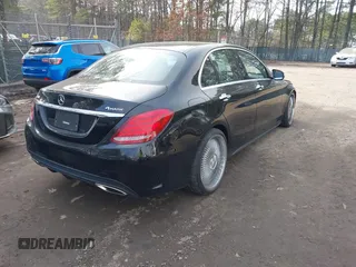 2015 Mercedes-Benz C-Class C 400 with VIN 55SWF6GB6FU010138, listed as a IAAI auction lot 41698016 with 150,824 mi miles. Bid and sale history available at carsss.com. Image 4.