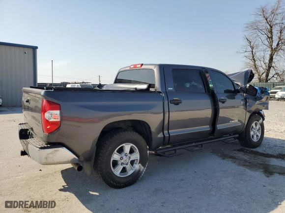2015 Toyota Tundra 4WD Truck SR5 with VIN 5TFDW5F18FX438472, listed as a Copart auction lot 48995845 with 0 mi miles and Salvage Title. Bid and sale history available at carsss.com. Image 3.