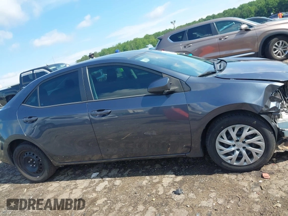 2018 Toyota Corolla L с VIN 2T1BURHE3JC049489, выставлен на аукционе IAAI как лот 42456500 с пробегом 98 788 миль миль и . История ставок и продаж доступна на DreamBid. Изображение 13.