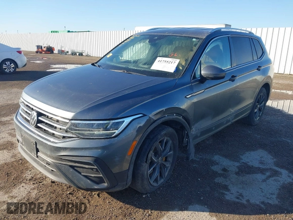 2022 Volkswagen Tiguan SE with VIN 3VV3B7AX1NM147445, listed as a IAAI auction lot 41755217 with 59,399 mi miles and . Bid and sale history available at DreamBid. Image 17.