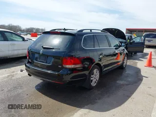 2012 Volkswagen Jetta TDI w/Sunroof z VIN 3VWPL7AJ1CM693939, wystawiony jako IAAI lot #41811075 z przebiegiem 179 448 mil mil oraz . Historia ofert i sprzedaży dostępna na DreamBid. Obrazek 4.