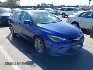 2015 Toyota Camry XLE z VIN 4T1BF1FK2FU889645, wystawiony jako IAAI lot #41904486 z przebiegiem 153 841 mil mil oraz . Historia ofert i sprzedaży dostępna na DreamBid. Obrazek 1.