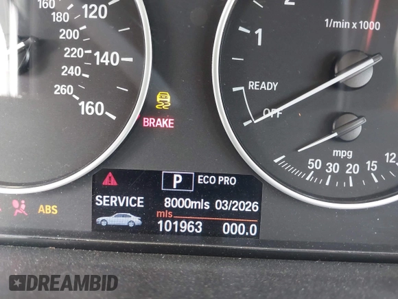 2013 BMW 3 Series 328i with VIN WBA3C1C5XDF437585, listed as a IAAI auction lot 42025388 with 101,963 mi miles. Bid and sale history available at carsss.com. Image 7.