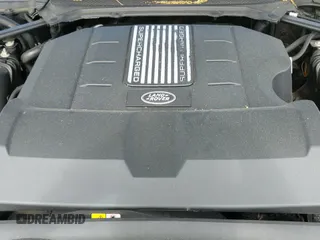 2018 Land Rover Range Rover Sport SE with VIN SALWG2RV7JA404272, listed as a IAAI auction lot 42418608 with 102,672 mi miles and . Bid and sale history available at DreamBid. Image 21.