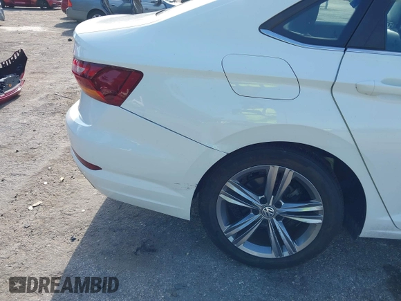 2019 Volkswagen Jetta S with VIN 3VWC57BU0KM155216, listed as a IAAI auction lot 42695805 with 32,023 mi miles and . Bid and sale history available at DreamBid. Image 6.
