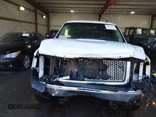 2009 GMC Sierra 1500 SLE with VIN 1GTEK29J19Z289356, listed as a IAAI auction lot 41685255 with 263,314 mi miles. Bid and sale history available at carsss.com. Image 6.
