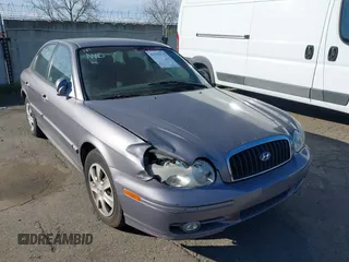 2005 Hyundai Sonata GL with VIN KMHWF25S25A189598, listed as a IAAI auction lot 41702272 with 116,143 mi miles. Bid and sale history available at carsss.com. Image 6.