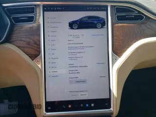 2017 Tesla Model X 90D z VIN 5YJXCDE22HF040293, wystawiony jako Copart lot #48324025 z przebiegiem 53 515 mil mil oraz Szkody całkowita. Historia ofert i sprzedaży dostępna na DreamBid. Obrazek 9.