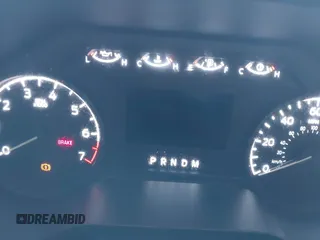 2023 Ford F-150 XL z VIN 1FTEW1CPXPFC16643, wystawiony jako IAAI lot #42205858 z przebiegiem Nie podano mil oraz . Historia ofert i sprzedaży dostępna na DreamBid. Obrazek 14.