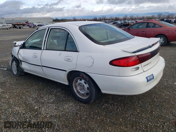 1998 Ford Escort LX z VIN 1FAFP10P1WW160215, wystawiony jako Copart lot #86325684 z przebiegiem 155 577 mil mil oraz Szkody całkowita. Historia ofert i sprzedaży dostępna na DreamBid. Obrazek 2.