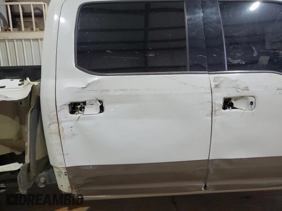 2020 Ford F-250 XL z VIN 1FT7W2B67LED21292, wystawiony jako Copart lot #54233345 z przebiegiem 163 632 mil mil oraz Szkoda całkowita • Salvage title. Historia ofert i sprzedaży dostępna na DreamBid. Obrazek 10.