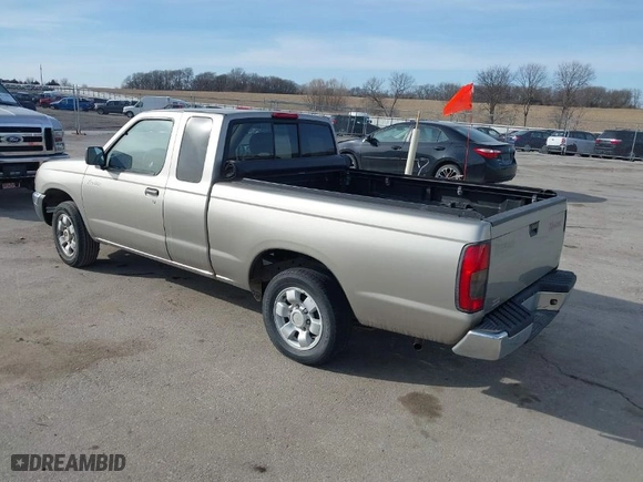2000 Nissan Frontier 2WD XE with VIN 1N6DD26S1YC423848, listed as a IAAI auction lot 41771740 with 153,769 mi miles. Bid and sale history available at carsss.com. Image 3.