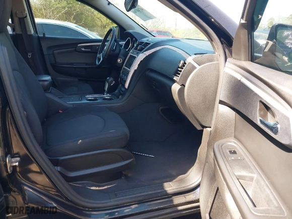 2010 Chevrolet Traverse LT w/1LT with VIN 1GNLRFED9AJ217048, listed as a IAAI auction lot 41740768 with 289,444 mi miles. Bid and sale history available at carsss.com. Image 5.