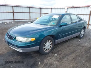 1998 Buick Regal GS with VIN 2G4WF5211W1484975, listed as a IAAI auction lot 41804514 with 168,850 mi miles. Bid and sale history available at carsss.com. Image 2.