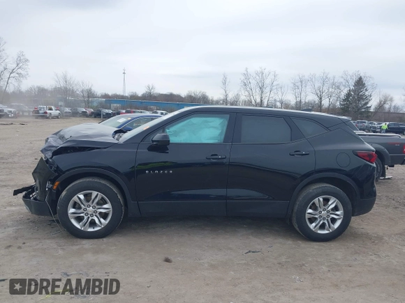 2021 Chevrolet Blazer LT with VIN 3GNKBBRA7MS585269, listed as a IAAI auction lot 41999440 with 59,506 mi miles and . Bid and sale history available at DreamBid. Image 14.