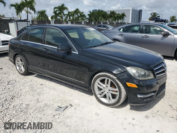 2014 Mercedes-Benz C 250 Sport с VIN WDDGF4HB8EA947546, выставлен на аукционе Copart как лот 61489175 с пробегом 130 482 миль миль и Чистый • Clean title. История ставок и продаж доступна на DreamBid. Изображение 4.