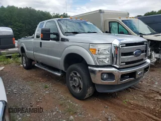 2015 Ford F-250 XLT z VIN 1FT7X2B60FEB85184, wystawiony jako Copart lot #56344665 z przebiegiem 195 598 mil mil oraz Szkoda całkowita • Salvage title. Historia ofert i sprzedaży dostępna na DreamBid. Obrazek 4.