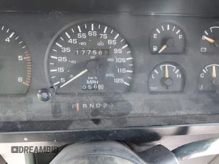 1990 Dodge Dakota z VIN 1B7GL23X0LS642396, wystawiony jako IAAI lot #42359220 z przebiegiem 177 562 mil mil oraz . Historia ofert i sprzedaży dostępna na DreamBid. Obrazek 7.