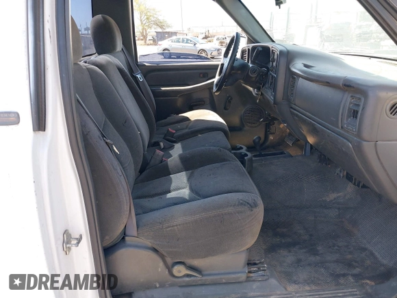 2005 Chevrolet Silverado 1500 Z71 with VIN 1GCEK14T25Z346810, listed as a IAAI auction lot 42169627 with 276,887 mi miles and . Bid and sale history available at DreamBid. Image 5.