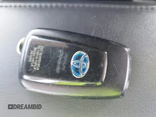 2022 Toyota Prius LE z VIN JTDKAMFP3N3202936, wystawiony jako IAAI lot #42238577 z przebiegiem 38 065 mil mil oraz . Historia ofert i sprzedaży dostępna na DreamBid. Obrazek 11.