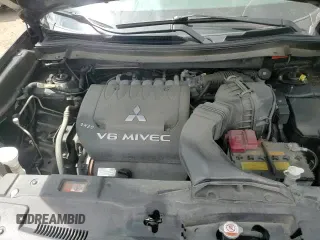 2017 Mitsubishi Outlander SE с VIN JA4JZ3AXXHZ602378, выставлен на аукционе Copart как лот 59731485 с пробегом 144 069 миль миль и Списание • Salvage title. История ставок и продаж доступна на DreamBid. Изображение 13.