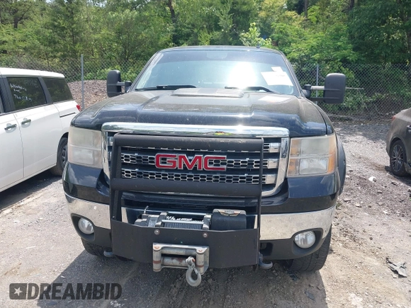2013 GMC Sierra 2500HD SLT with VIN 1GT121E82DF120632, listed as a IAAI auction lot 42136305 with 171,967 mi miles and . Bid and sale history available at DreamBid. Image 12.