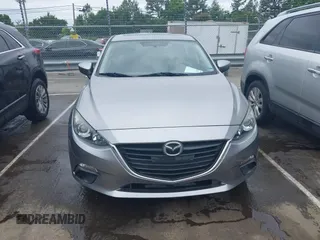 2014 Mazda 3 i Grand Touring z VIN 3MZBM1M73EM110150, wystawiony jako IAAI lot #42260717 z przebiegiem 104 240 mil mil oraz . Historia ofert i sprzedaży dostępna na DreamBid. Obrazek 12.