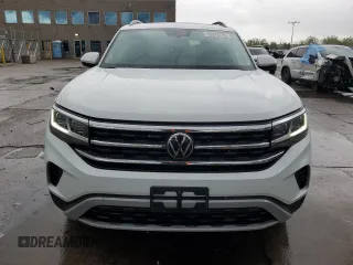 2023 Volkswagen Atlas SE z VIN 1V2KR2CA0PC529535, wystawiony jako Copart lot #55973775 z przebiegiem 23 476 mil mil oraz Czysty tytuł • Clean title. Historia ofert i sprzedaży dostępna na DreamBid. Obrazek 5.