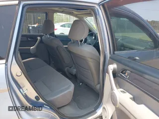 2007 Honda CR-V EX z VIN JHLRE48547C054588, wystawiony jako IAAI lot #42434800 z przebiegiem 249 893 mil mil oraz . Historia ofert i sprzedaży dostępna na DreamBid. Obrazek 8.