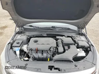 2016 Kia Optima EX with VIN 5XXGU4L32GG088462, listed as a Copart auction lot 85498164 with 35,611 mi miles and Salvage Title. Bid and sale history available at carsss.com. Image 11.