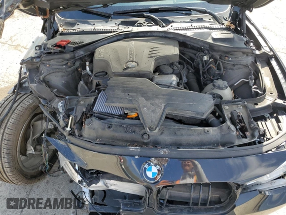 2013 BMW 3 Series 328i xDrive z VIN WBA3B5C53DF595373, wystawiony jako Copart lot #54227095 z przebiegiem 92 311 mil mil oraz Szkoda całkowita • Salvage title. Historia ofert i sprzedaży dostępna na DreamBid. Obrazek 11.