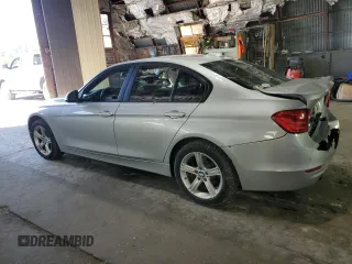 2014 BMW 3 Series 328i xDrive z VIN WBA3B5C55EP652751, wystawiony jako Copart lot #61654285 z przebiegiem 134 642 mil mil oraz Szkoda całkowita • Salvage title. Historia ofert i sprzedaży dostępna na DreamBid. Obrazek 2.