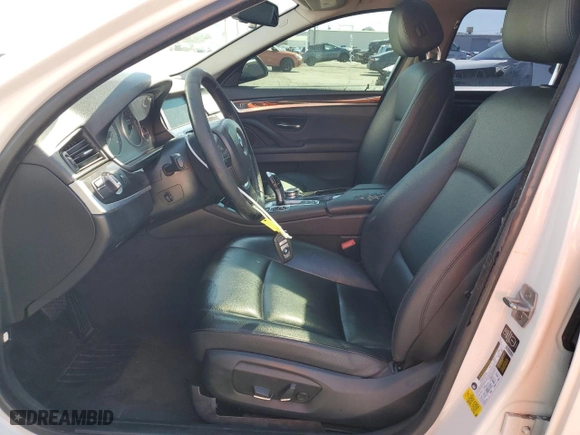 2015 BMW 5 Series 528i with VIN WBA5A5C52FD516821, listed as a Copart auction lot 46115615 with 121,962 mi miles and Clean Title. Bid and sale history available at carsss.com. Image 7.