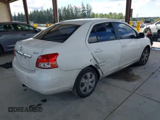 2008 Toyota Yaris with VIN JTDBT923081216819, listed as a IAAI auction lot 42153326 with 125,794 mi miles. Bid and sale history available at carsss.com. Image 4.