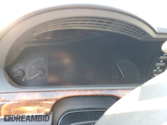 2010 Mercedes-Benz S 400 with VIN WDDNG9FB0AA300797, listed as a Copart auction lot 85998004 with Not Provided miles and Clean Title. Bid and sale history available at DreamBid. Image 9.