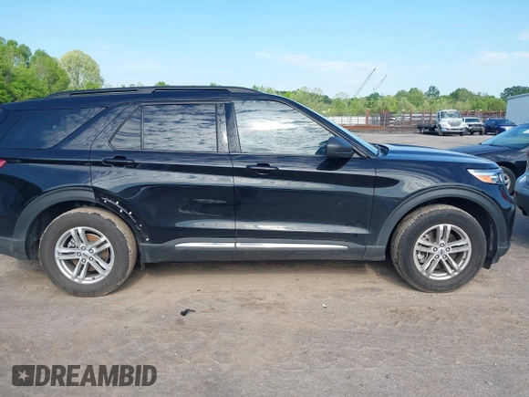 2022 Ford Explorer XLT with VIN 1FMSK8DH9NGB27633, listed as a IAAI auction lot 42117559 with 52,474 mi miles and . Bid and sale history available at DreamBid. Image 13.