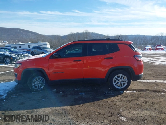 2018 Jeep Compass Sport with VIN 3C4NJCAB8JT124347, listed as a IAAI auction lot 41349666 with 122,058 mi miles. Bid and sale history available at carsss.com. Image 14.