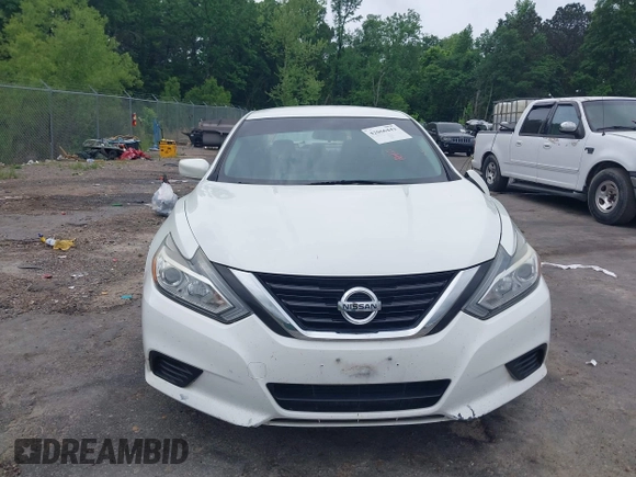 2018 Nissan Altima SR with VIN 1N4AL3AP5JC214819, listed as a IAAI auction lot 42066442 with 161,323 mi miles and . Bid and sale history available at carsss.com. Image 12.