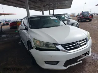 2014 Honda Accord Sedan Sport with VIN 1HGCR2F58EA287205, listed as a IAAI auction lot 41789702 with 207,393 mi miles. Bid and sale history available at carsss.com. Image 1.