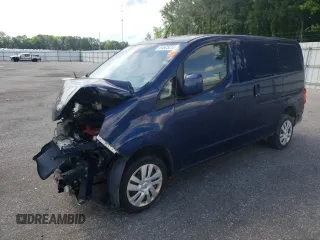 2014 Nissan NV200 S z VIN 3N6CM0KN0EK697726, wystawiony jako Copart lot #54925255 z przebiegiem Nie podano mil oraz Szkoda całkowita • Salvage title. Historia ofert i sprzedaży dostępna na DreamBid. Obrazek 1.