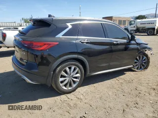 2019 Infiniti QX50 Luxe with VIN 3PCAJ5M11KF135820, listed as a Copart auction lot 58024215 with 64,340 mi miles and Salvage title. Bid and sale history available at DreamBid. Image 3.
