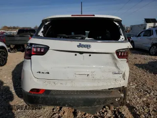 2024 Jeep Compass Latitude with VIN 3C4NJDBN0RT103387, listed as a Copart auction lot 84305554 with Not provided miles and Salvage title. Bid and sale history available at DreamBid. Image 6.