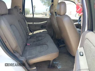 2005 Ford Explorer XLS z VIN 1FMZU62K85UA25172, wystawiony jako IAAI lot #42632323 z przebiegiem 360 978 mil mil oraz . Historia ofert i sprzedaży dostępna na DreamBid. Obrazek 8.
