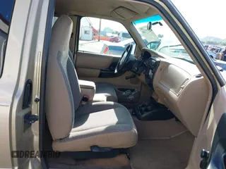 2000 Ford Ranger XLT with VIN 1FTYR14X0YPB22141, listed as a IAAI auction lot 42173168 with 149,721 mi miles. Bid and sale history available at carsss.com. Image 5.