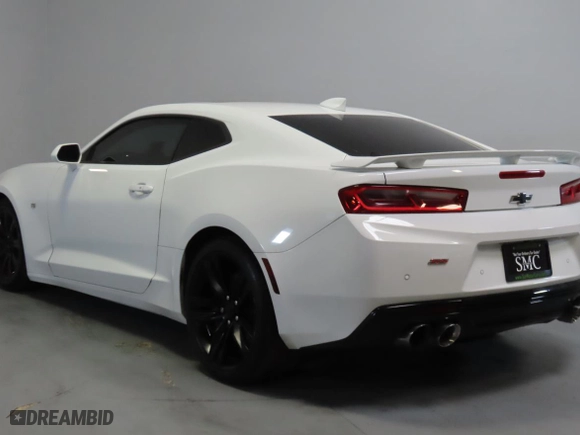 2017 Chevrolet Camaro 2SS with VIN 1G1FH1R75H0101841, listed as a Copart auction lot 54442465 with 94,969 mi miles and Salvage Title. Bid and sale history available at carsss.com. Image 4.