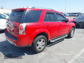 2006 Saturn VUE z VIN 5GZCZ53476S836964, wystawiony jako IAAI lot #41979200 z przebiegiem 116 985 mil mil oraz . Historia ofert i sprzedaży dostępna na DreamBid. Obrazek 4.