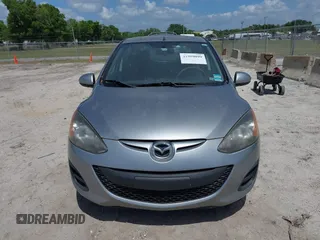 2011 Mazda 2 Sport z VIN JM1DE1HY0B0104123, wystawiony jako IAAI lot #41959099 z przebiegiem 128 918 mil mil oraz . Historia ofert i sprzedaży dostępna na DreamBid. Obrazek 6.