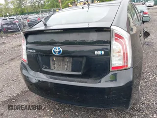 2015 Toyota Prius Four с VIN JTDKN3DU4F0404016, выставлен на аукционе IAAI как лот 42294403 с пробегом Не указан миль и . История ставок и продаж доступна на DreamBid. Изображение 15.