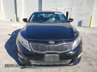 2015 Kia Optima LX z VIN 5XXGM4A71FG501721, wystawiony jako Copart lot #49709355 z przebiegiem 103 846 mil mil oraz Czysty tytuł • Clean title. Historia ofert i sprzedaży dostępna na DreamBid. Obrazek 5.